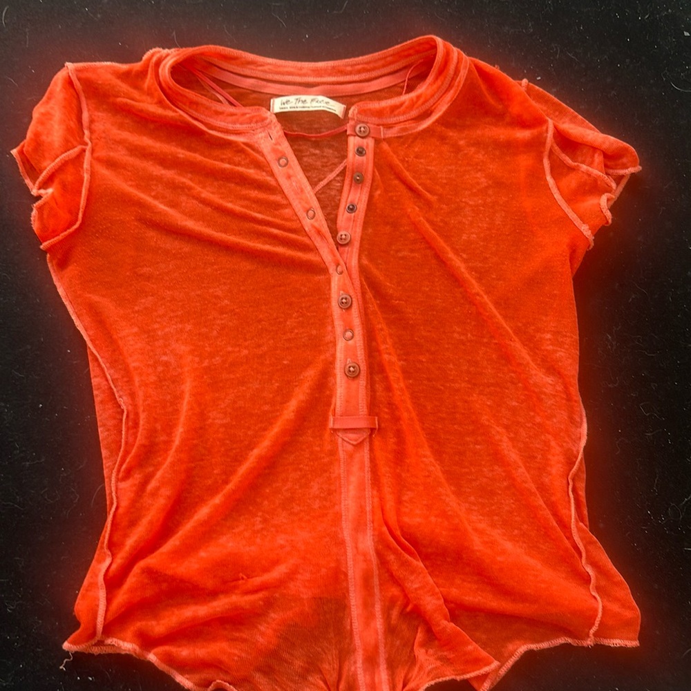 Free People buttoned short sleeve shirt